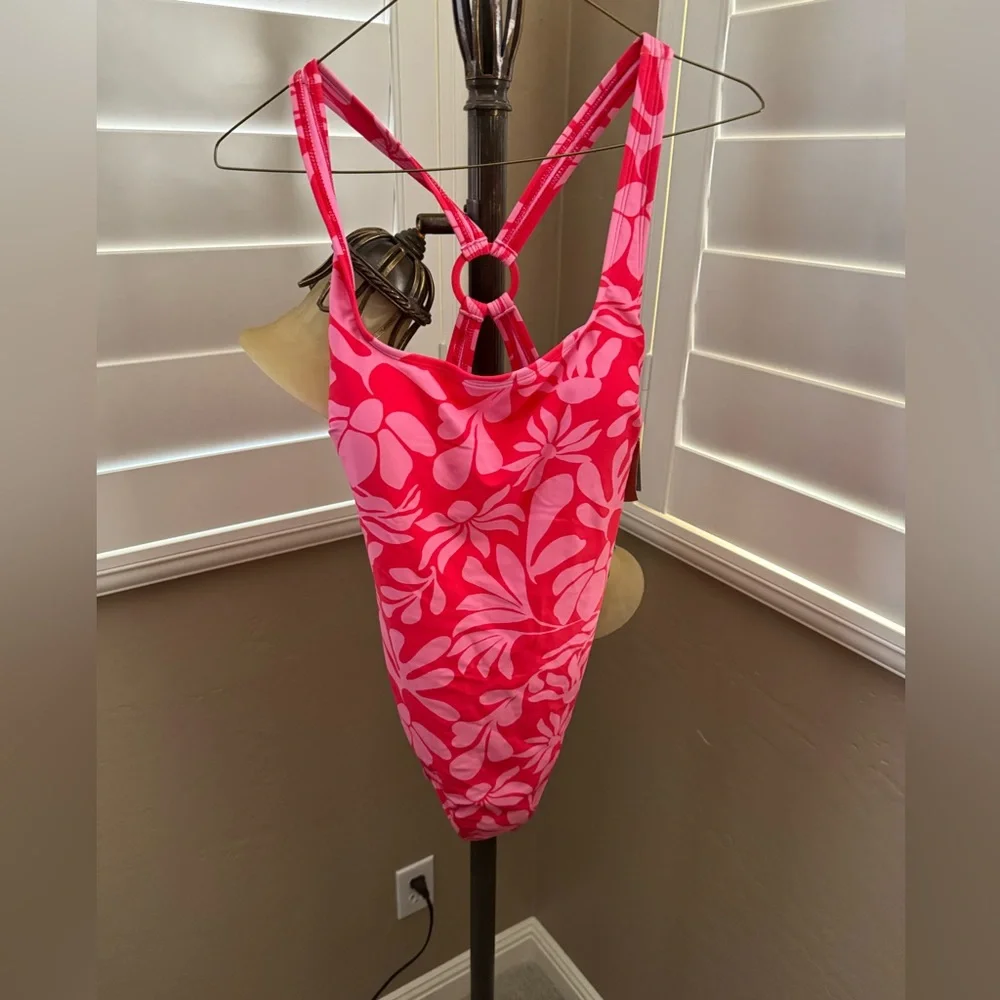 Women's Squareneck Tummy Control Full Coverage One Piece Swimsuit - M NWT - Picture 3 of 7